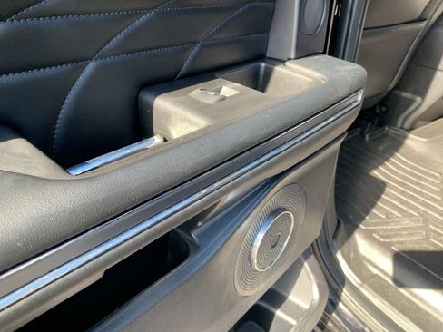 Used 2021 Ford Expedition Max Platinum image 38