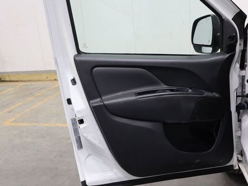 Used 2021 RAM ProMaster City Tradesman image 16