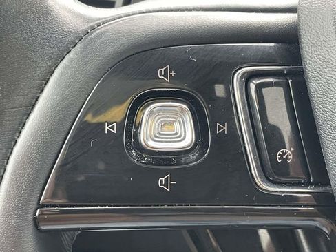 Used 2022 Lincoln Corsair Standard w/ Premium Package image 30