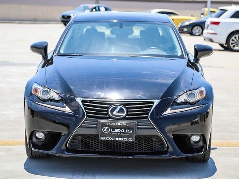 Used 2016 Lexus IS 200t RWD image 2