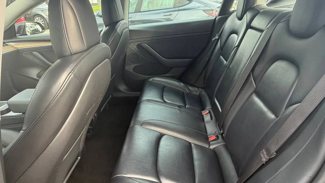 Used 2022 Tesla Model 3 RWD image 14