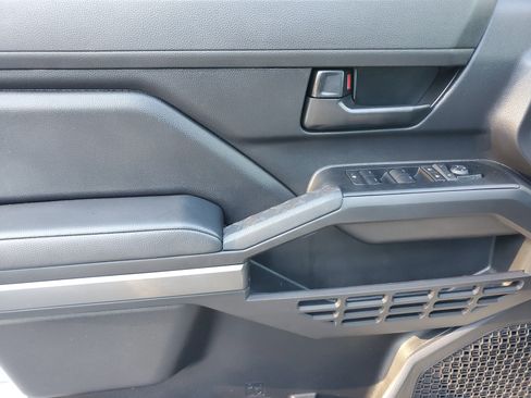 Used 2024 Toyota Tacoma SR5 image 19