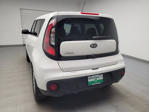 Used 2019 Kia Soul FWD image 6