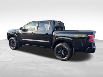 New 2027 Nissan Frontier SV w/ SV Convenience Package