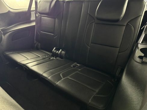 Used 2016 Chevrolet Suburban LT AWD/4WD image 37