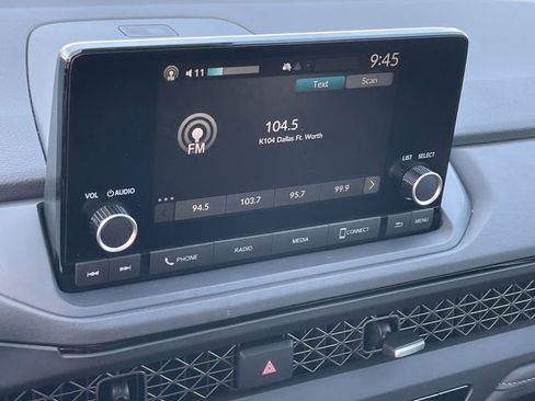 Certified 2025 Honda Accord SE image 16