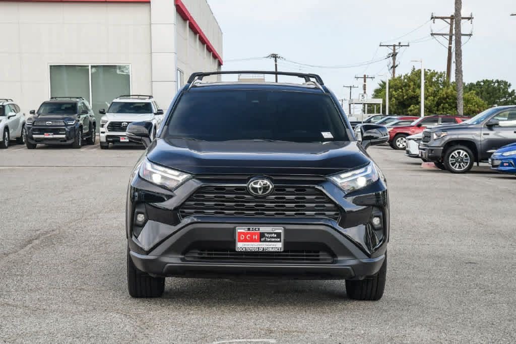 Used 2022 Toyota RAV4 XLE Premium FWD image 2