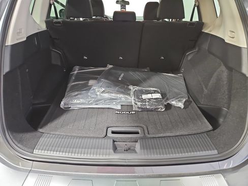 New 2026 Nissan Rogue SV AWD/4WD image 21
