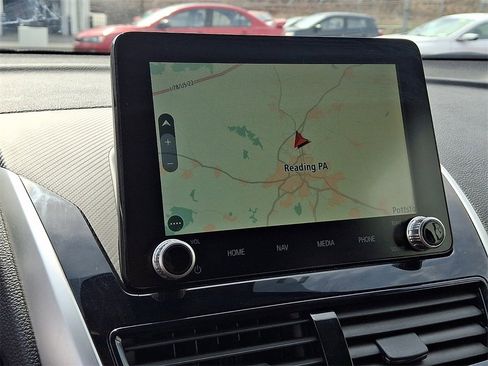 Used 2024 Mitsubishi Eclipse Cross SE image 19