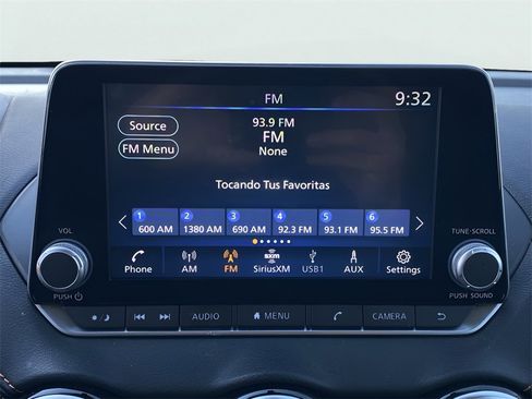 Used 2023 Nissan Sentra SR w/ Midnight Edition Package image 11