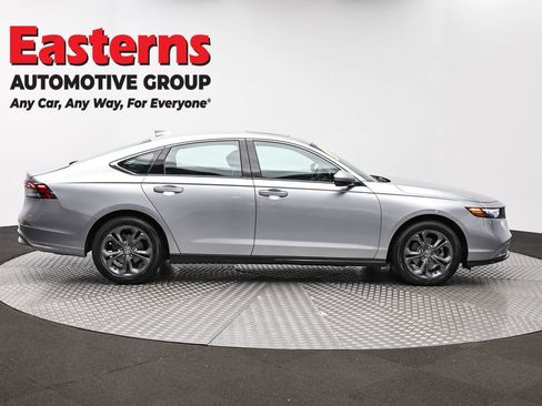 Used 2024 Honda Accord EX image 4