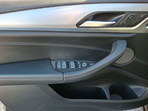 Used 2023 BMW X3 xDrive30i w/ Premium Package image 12