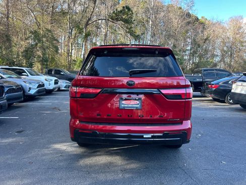 Used 2025 Toyota Sequoia Platinum image 3