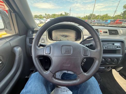 Used 2001 Honda CR-V LX image 23