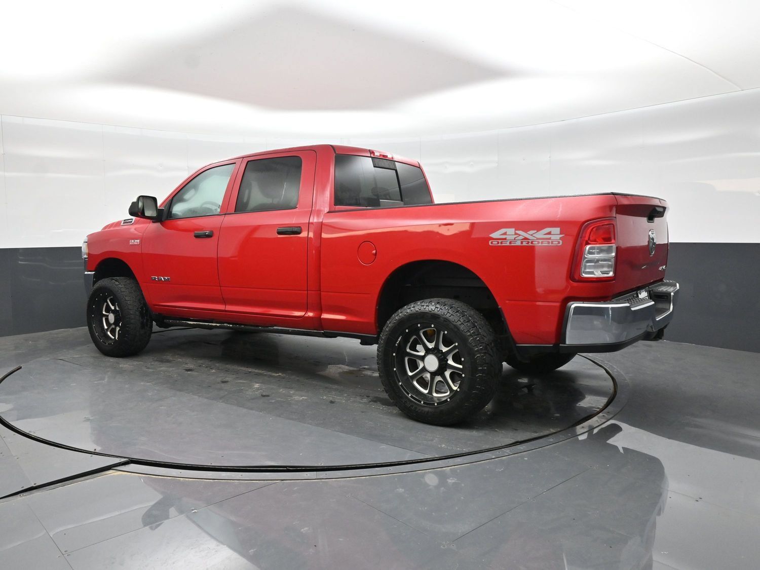 Used 2021 RAM 2500 Tradesman AWD/4WD image 4