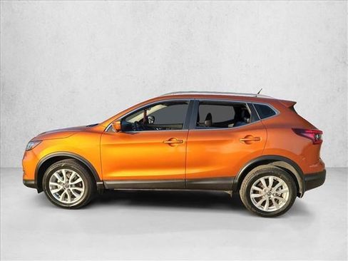 Used 2021 Nissan Rogue Sport SV w/ Technology Package image 8