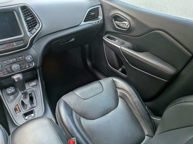 Used 2022 Jeep Cherokee Latitude Lux AWD/4WD image 18