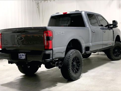 Used 2024 Ford F250 Lariat w/ Lariat Ultimate Package image 13