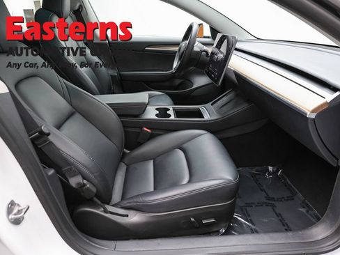 Used 2023 Tesla Model 3 Standard Range RWD image 18