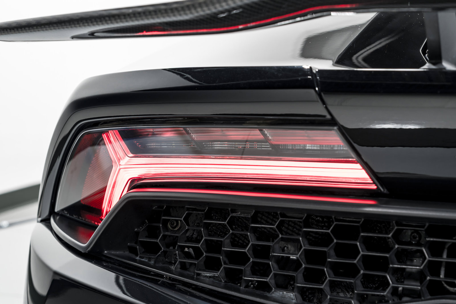 Used 2015 Lamborghini Huracan LP 610-4 AWD/4WD image 49