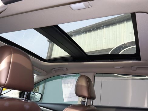 Used 2017 Nissan Murano Platinum w/ Platinum Technology Package image 9