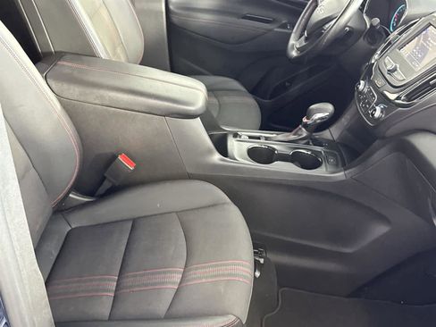 Used 2022 Chevrolet Equinox RS image 16