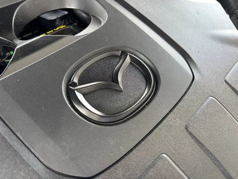Used 2023 MAZDA MAZDA3 s FWD image 61
