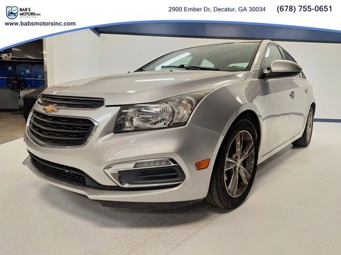 Used 2015 Chevrolet Cruze LT image 3