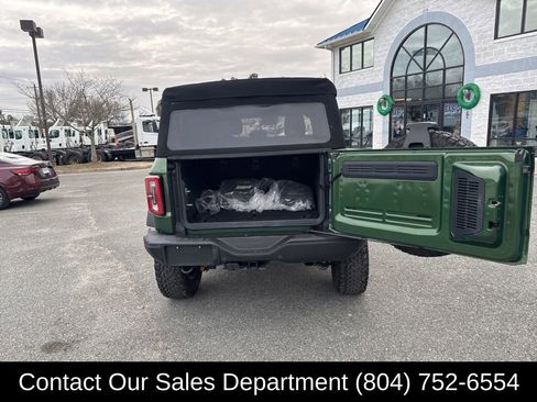 Used 2022 Ford Bronco Badlands image 13