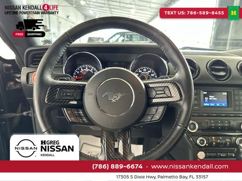 Used 2017 Ford Mustang Coupe image 18