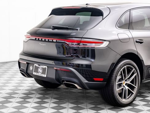 New 2025 Porsche Macan image 35