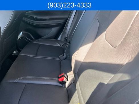 Used 2024 Buick Encore GX Sport Touring FWD image 39