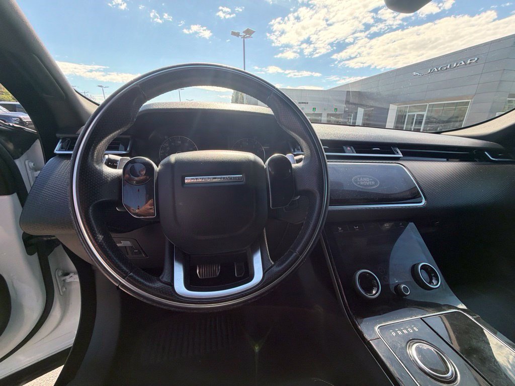 Used 2020 Land Rover Range Rover Velar R-Dynamic S AWD/4WD image 14