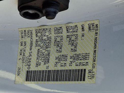 Used 2017 Nissan Titan S AWD/4WD image 27