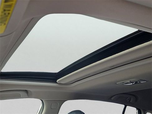 Used 2020 Subaru Crosstrek Hybrid w/ Moonroof Package w/Navigation image 15