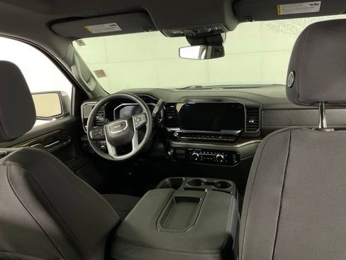 Used 2024 GMC Sierra 1500 SLE w/ Preferred Package AWD/4WD image 34