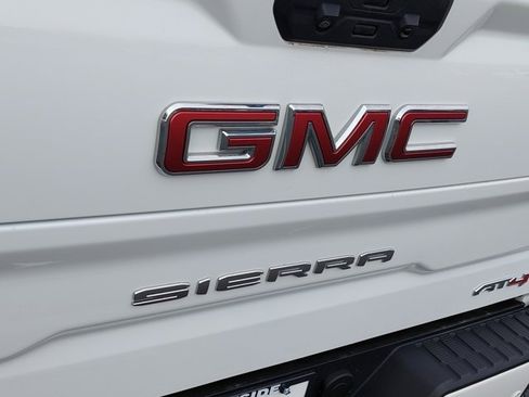 Used 2023 GMC Sierra 1500 AT4 w/ AT4 Preferred Package image 41