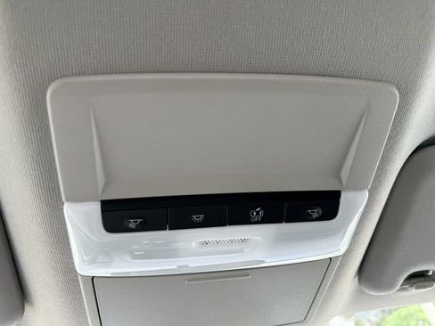 Used 2025 Nissan Sentra S FWD image 23
