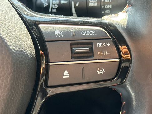 Certified 2024 Honda HR-V Sport image 29