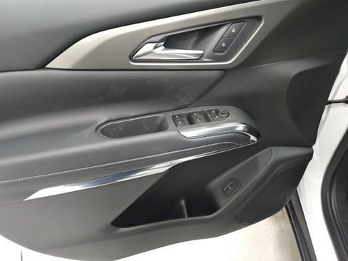 New 2026 Chevrolet Traverse LT image 18