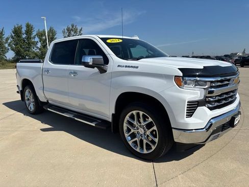 Used 2024 Chevrolet Silverado 1500 LTZ w/ LTZ Premium Package AWD/4WD image 41