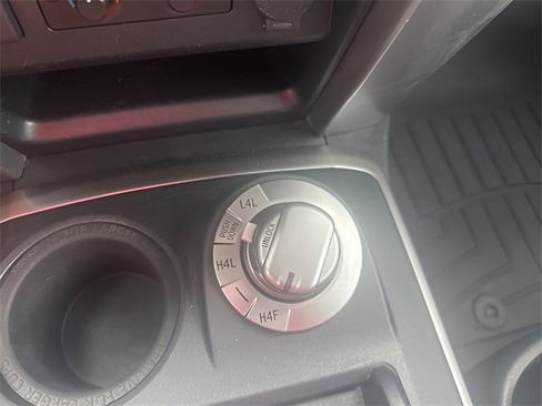 Used 2021 Toyota 4Runner Limited image 21