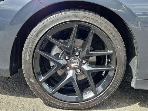 Used 2024 Honda Civic Sport image 9