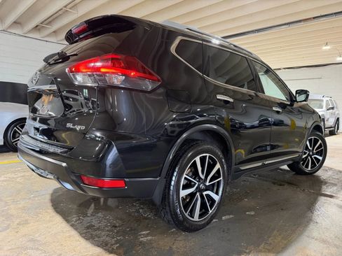 Used 2018 Nissan Rogue SL w/ Premium Package AWD/4WD image 4