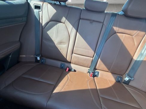 Used 2019 Alfa Romeo Stelvio image 23