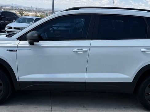Used 2024 Volkswagen Taos S w/ MDO Package FWD image 5