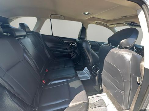 Used 2020 Subaru Outback Limited image 14