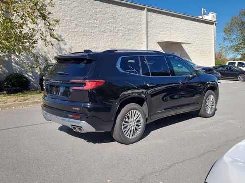 Used 2025 GMC Acadia Denali image 3