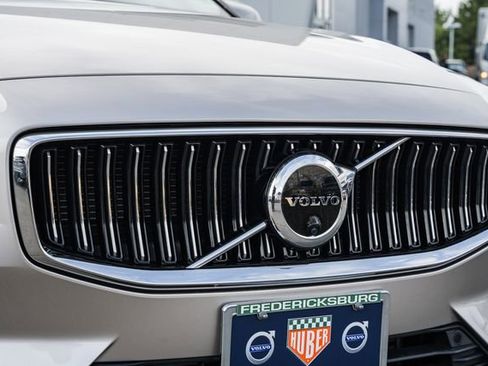 Certified 2023 Volvo S60 T8 Ultimate image 11