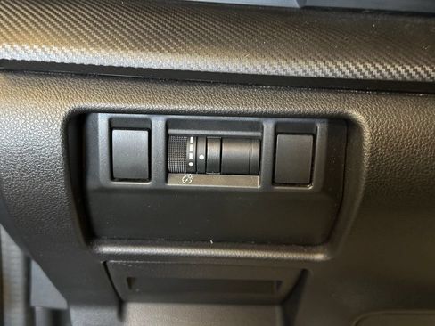 Used 2024 Subaru Crosstrek 2.5i Sport AWD/4WD image 18